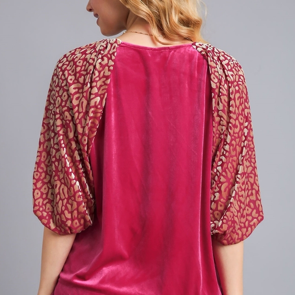 Umgee Leopard Velvet Sheer Balloon Half Sleeve Shirt Split Top High-Low Blouse - Picture 13 of 15